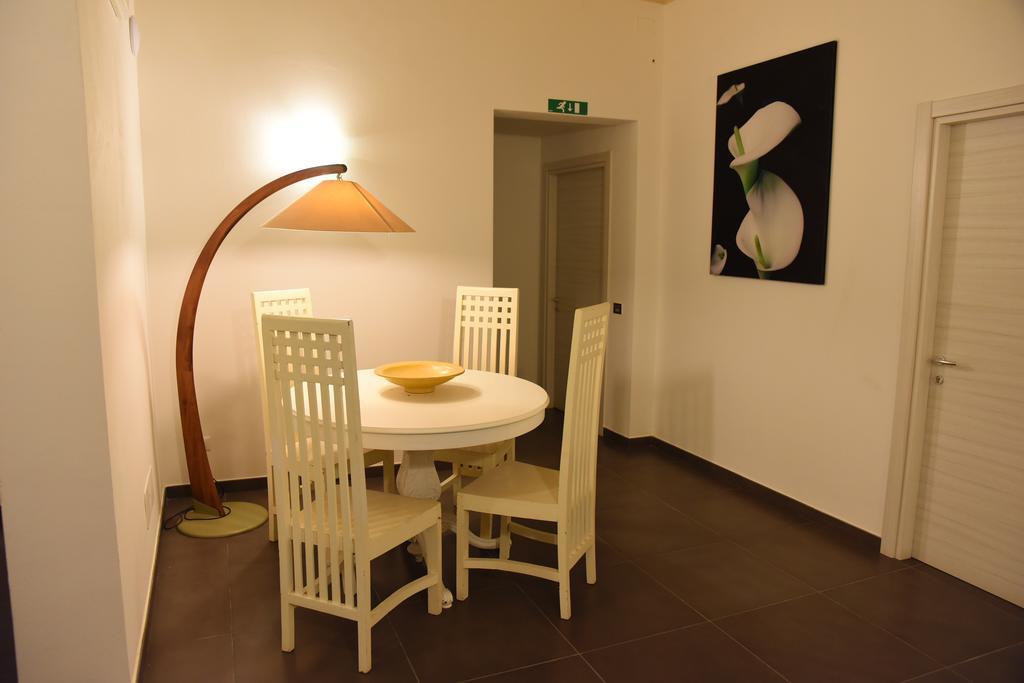 Up Room&Suite Lecce Kültér fotó