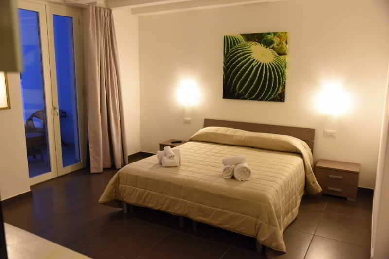 Up Room&Suite Lecce Kültér fotó