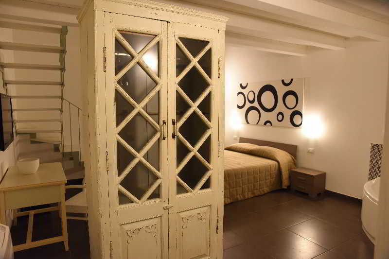 Up Room&Suite Lecce Kültér fotó