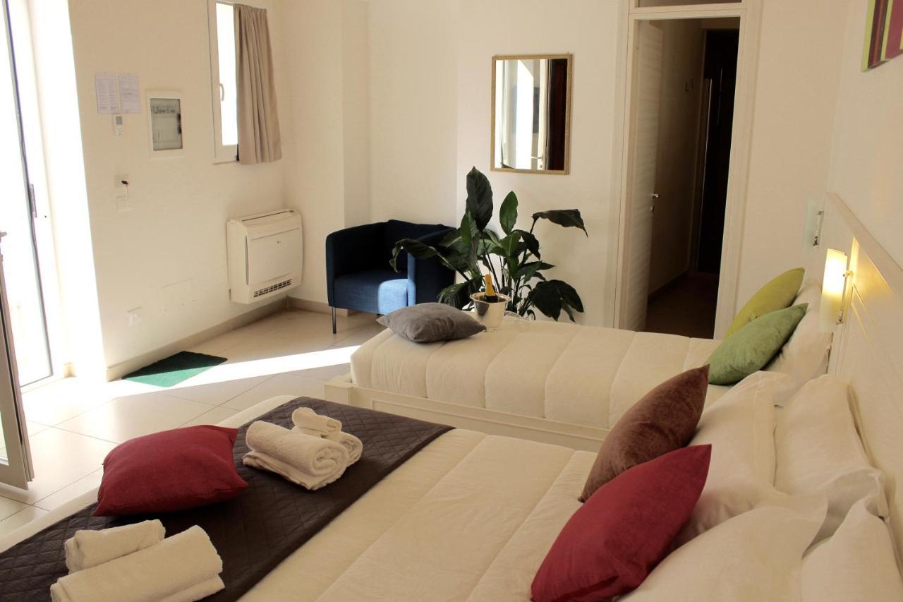 Up Room&Suite Lecce Kültér fotó