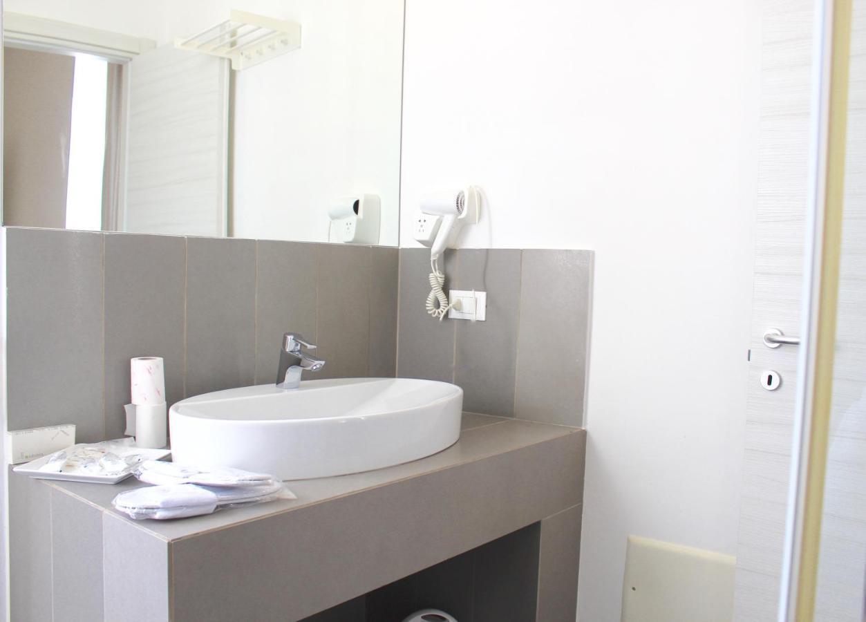 Up Room&Suite Lecce Kültér fotó